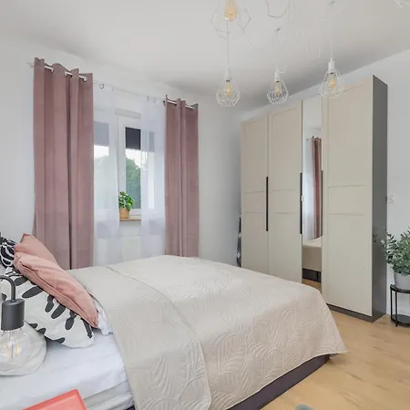 Апартаменты Sloneczny I Przestronny W Sercu Szczecina By Renters