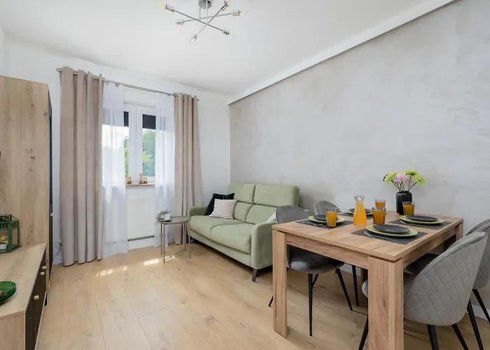 Sloneczny I Przestronny W Sercu Szczecina By Renters アパート